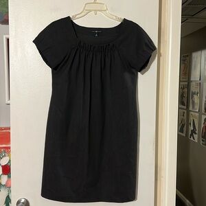 Gap gray cap sleeve dress. Lined.